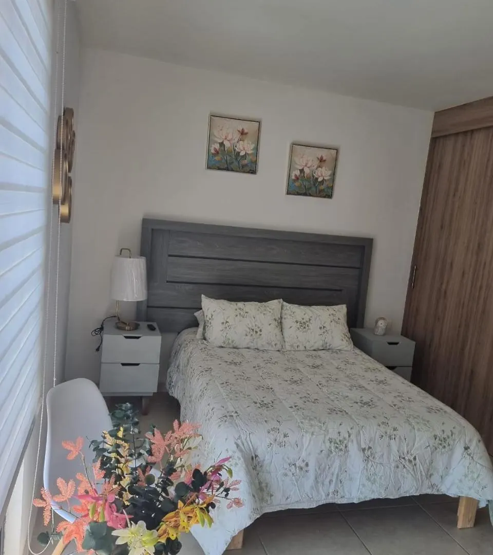 Confortable Espacio En Zapopan Гвадалахара Апартаменты