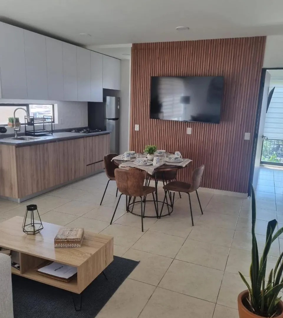 Confortable Espacio En Zapopan Гвадалахара